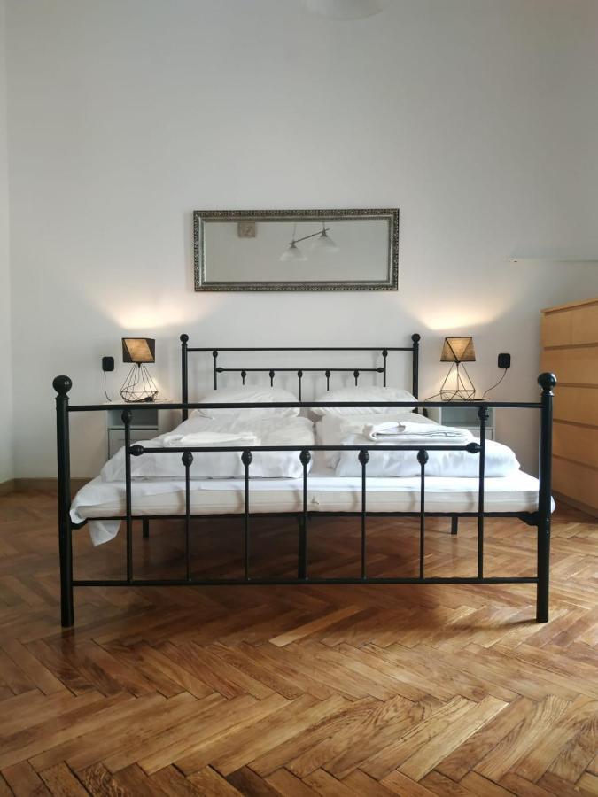 Main Square 18 King Apartament Krakow Luaran gambar